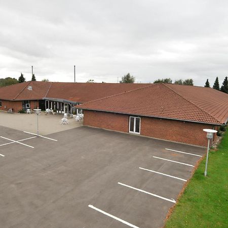 Hotel Lynggaarden Herning Bagian luar foto