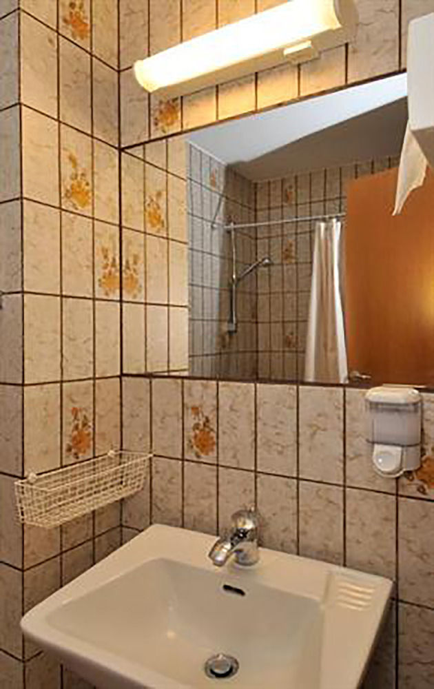 Hotel Lynggaarden Herning Bagian luar foto